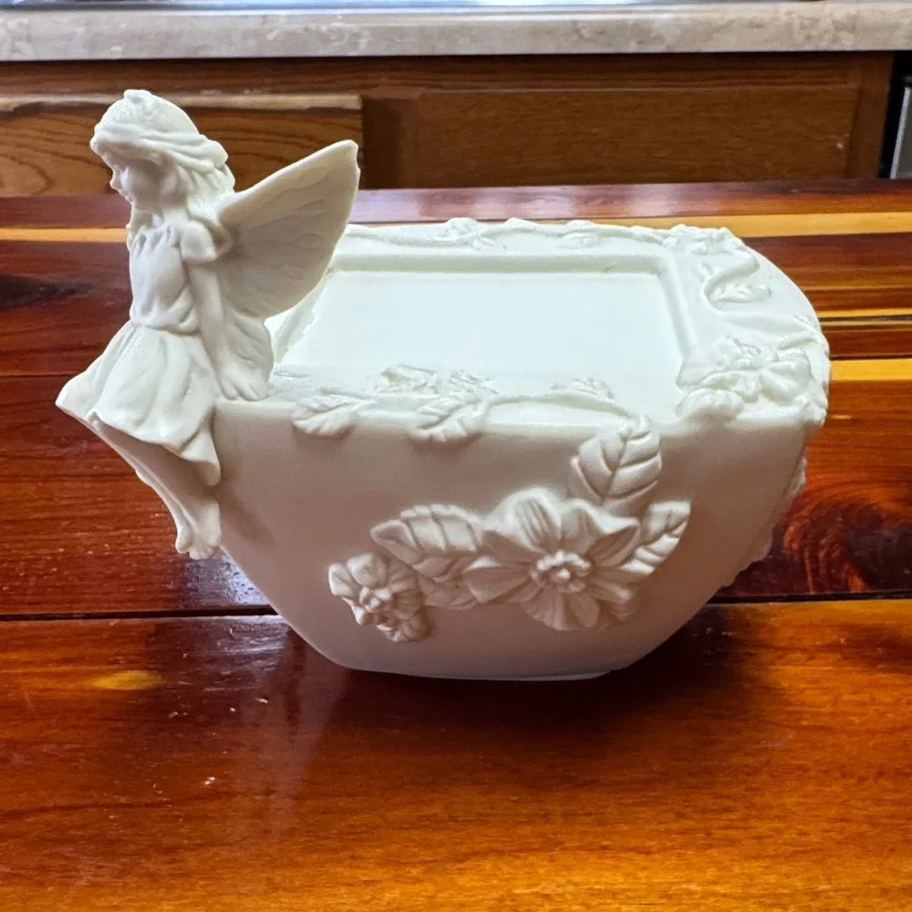 PartyLite Fairy Candle Holder Porcelain - Picture 2 of 5